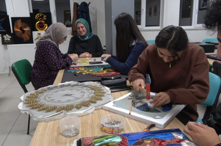 Bingöl’de gençlik merkezlerinden rekor: Bir yılda 292 bin gence faaliyet