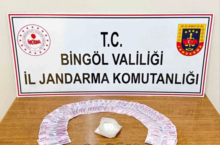 Bingöl’de jandarmadan huzur operasyonu: 4 tutuklama