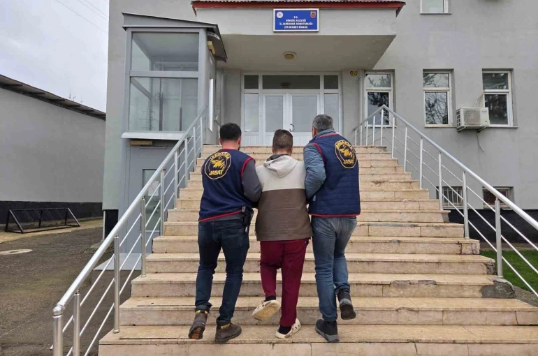 Bingöl’de kesinleşmiş hapis cezası bulunan 3 zanlı yakalandı