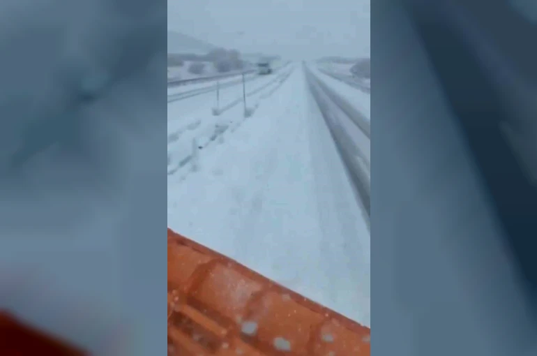 Bingöl’ün yüksek kesimleri beyaza büründü