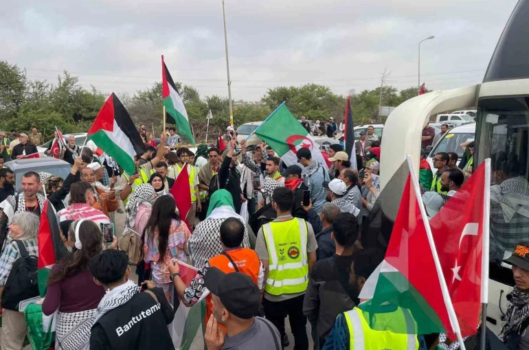 Binlerce aktivist, Gazze ablukasını delmek için Libya’da buluşuyor