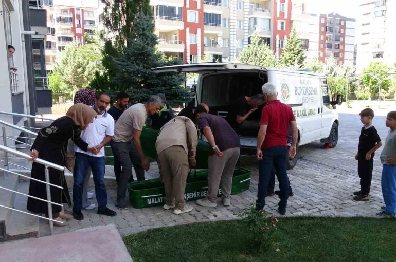 Bir hafta önce taşındığı evde ölü bulundu