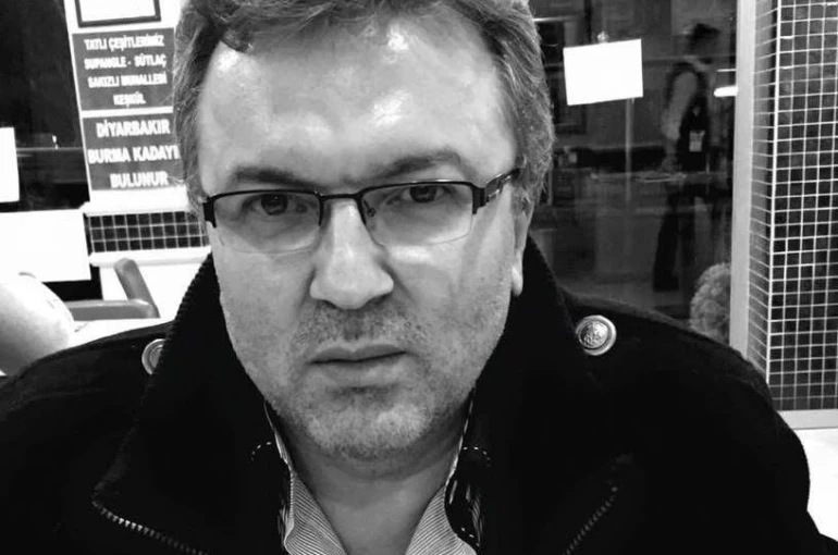 Birlikte alkol alan iki arkadaşın kavgasında kan aktı: 1 ölü