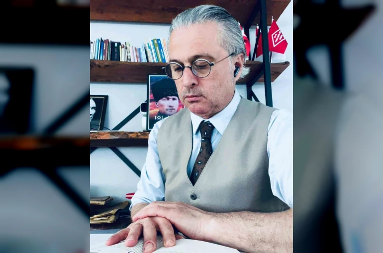 Birol Öztürk’ün kitapları Storytel’de