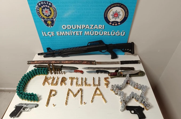 Bisikletle çarptığı vatandaşı tehdit eden şahsın tutuklandı
