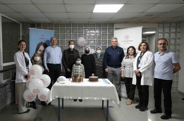 Böbrek nakli olan hastalar buluştu