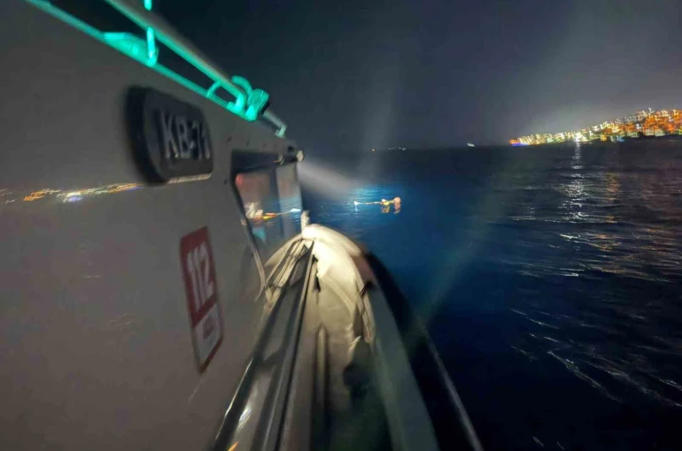 Bodrum’dan Yunanistan adalarına yüzerek kaçmaya çalışırken yakalandı