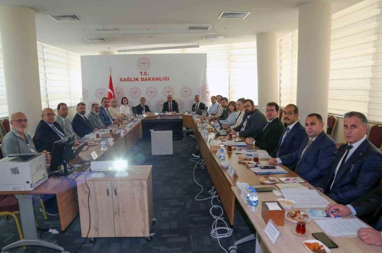 Bölge illerinin halk sağlığı çalışmaları toplantıda ele alındı