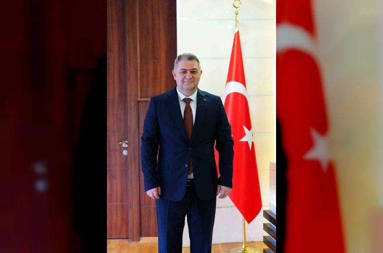 Bolu Belediyesi Başkan Vekili Mehmet Tuna Özcan CHP’den istifa etti