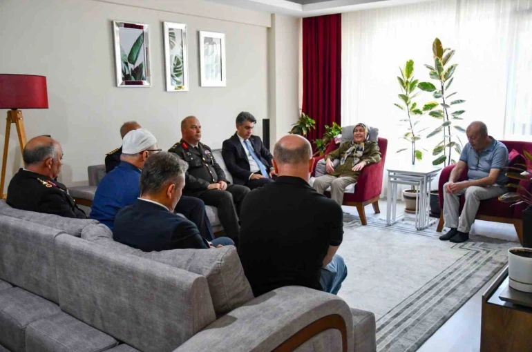 Bolu’da 15 Temmuz şehidinin ailesine vefa ziyareti