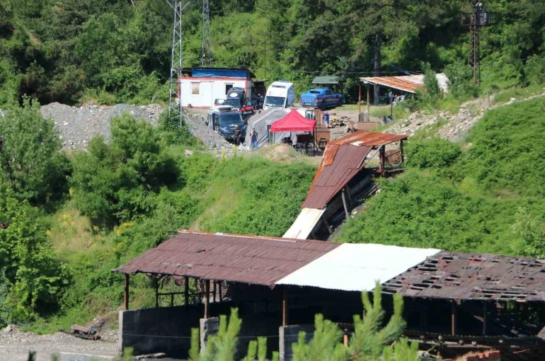 Bolu’da göçük altında kalan işçinin cansız bedenine 6 gün sonra ulaşıldı
