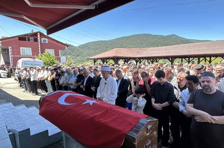 Bolu’da maden göçüğünde hayatını kaybeden işçi son yolculuğuna uğurlandı