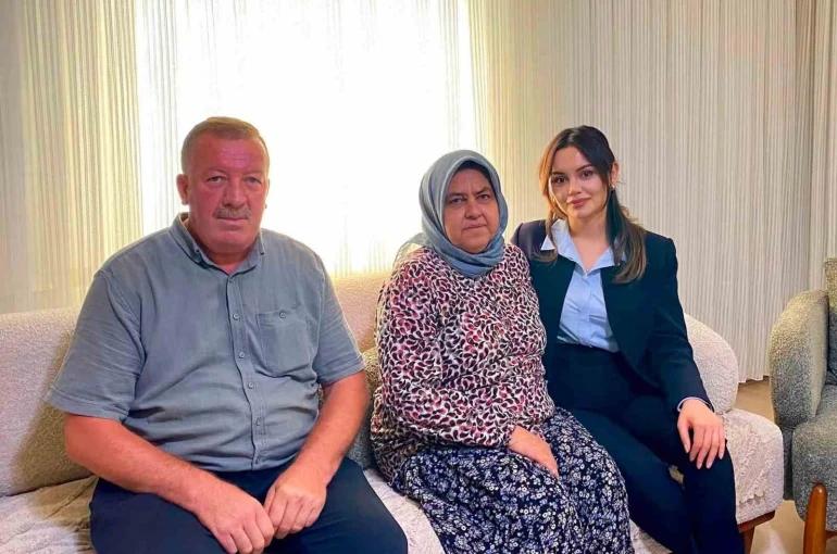 Bolu’da şehit ailesine ziyaret: Yeni kaymakamdan vefa örneği