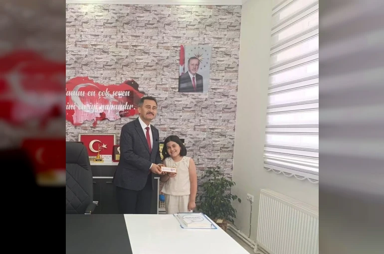 Bolvadin eğitiminde ilçenin göğsünü kabartan başarı