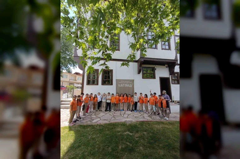 Boyabatlı minikler geçmişin kültürünü müzede keşfetti