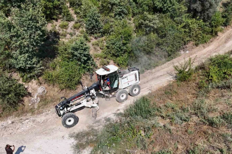 Bozdoğan Belediyesi’nden Örencik’te bahçe yolu çalışması