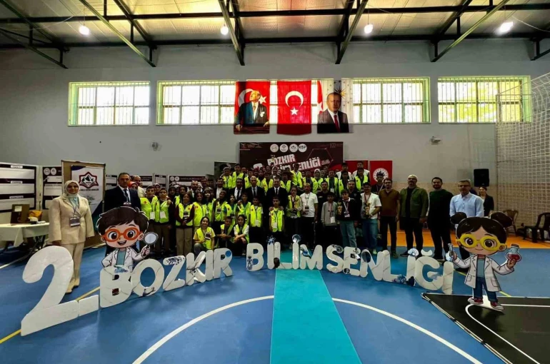 Bozkır’da 2. Bilim Şenliği coşkuyla tamamlandı