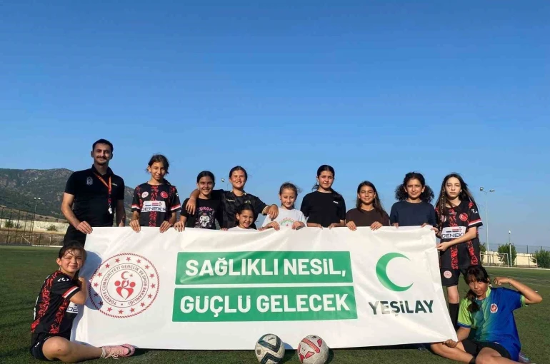 Buharkent’te uyuşturucuyla mücadeleye futbol desteği