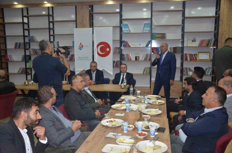 Bulanık İlçe Milli Eğitim Müdürü Tunçel’e veda yemeği