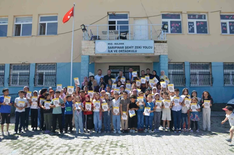 Bulanık’ta TÜGVA yaz okullarına yoğun ilgi: 2 bin 500 öğrenci kayıt yaptırdı