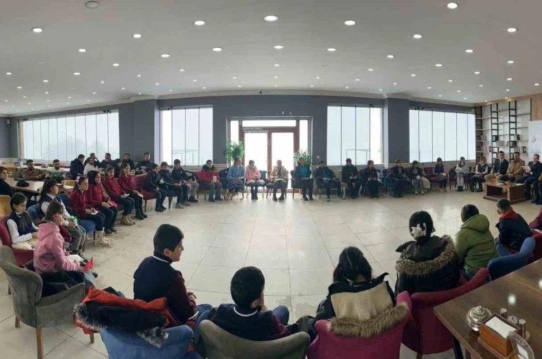 Bulanık’tan Gazze’ye Umut Köprüsü: Bin turna kuşu barış için kanat çırpıyor