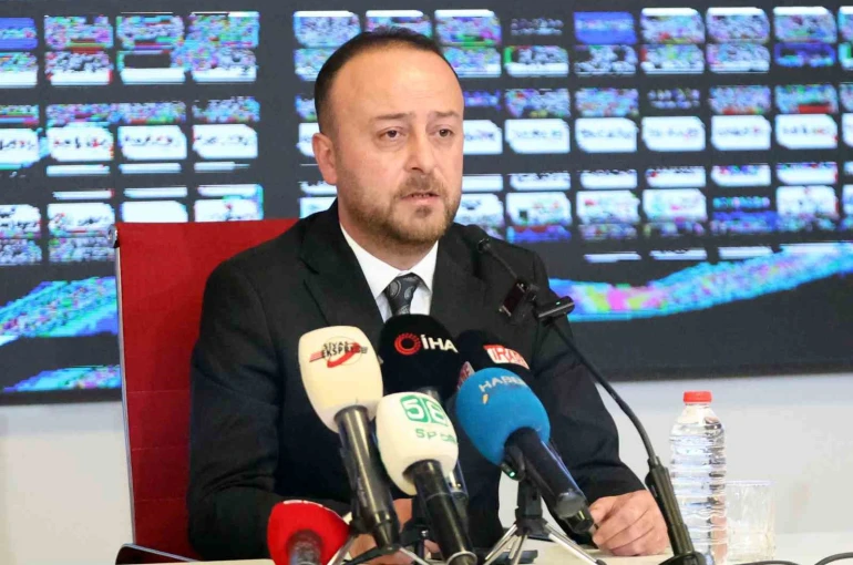 Burak Özçoban: "Kongrede aday değilim"