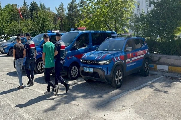 Burdur’da 7 ilçede "Narko Kapan" operasyonu: 2 tutuklama