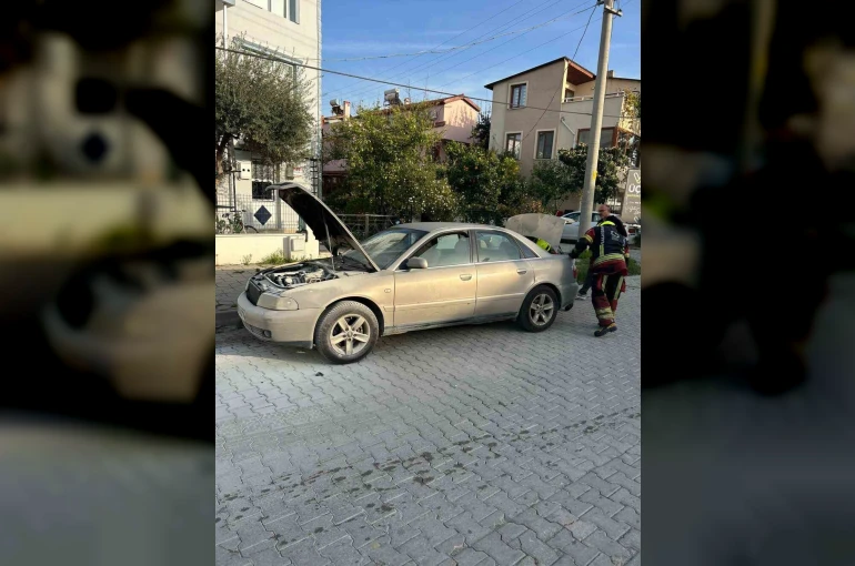 Burhaniye’de seyir halindeki otomobilde yangın
