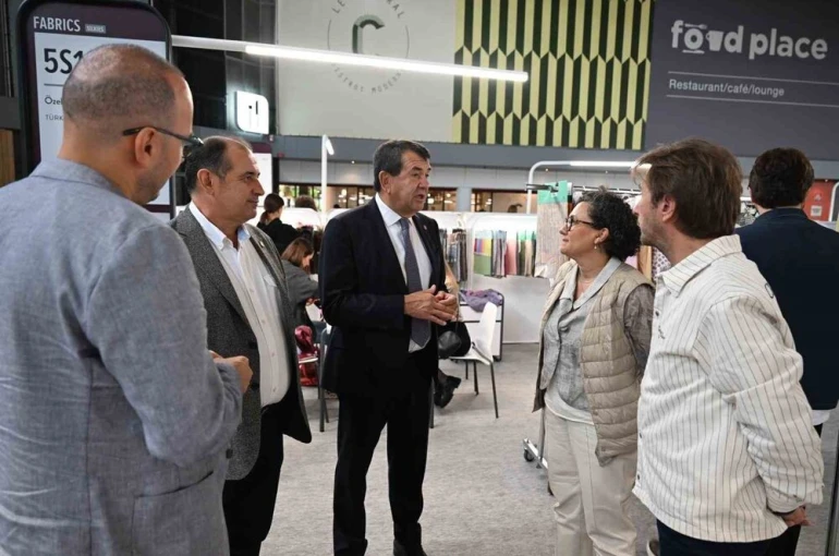 Bursa iş dünyası Paris’te Tekstil ve Moda Fuarları’nda