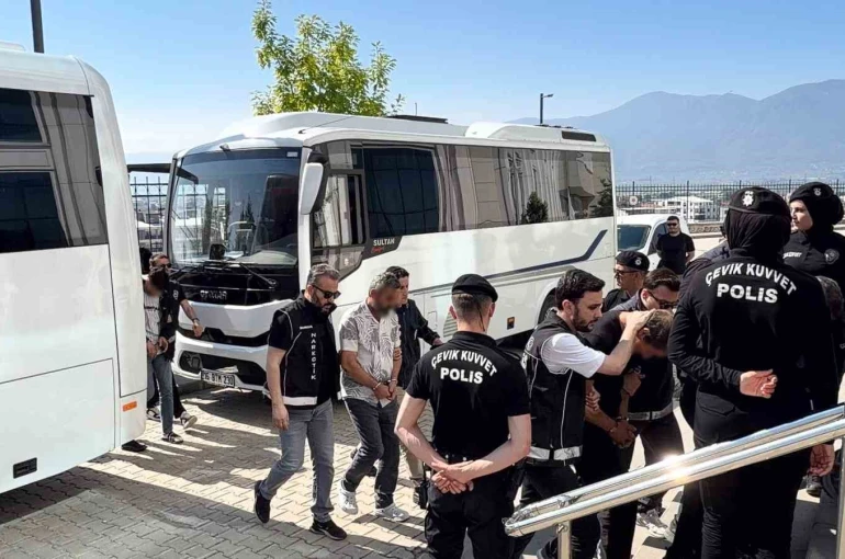 Bursa merkezli 4 ildeki uyuşturucu operasyonunda 40 tutuklama