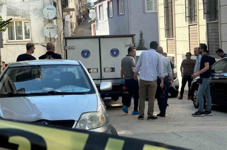 Bursa’da 3 çocuğunu katleden baba, tutuksuz yargılanma talep etmiş