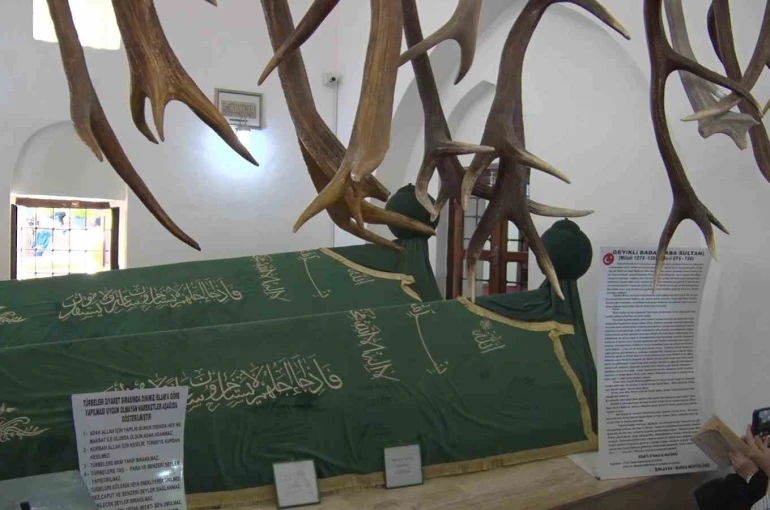 Bursa’da 649 yıllık Geyikli Baba geleneği yaşatıldı