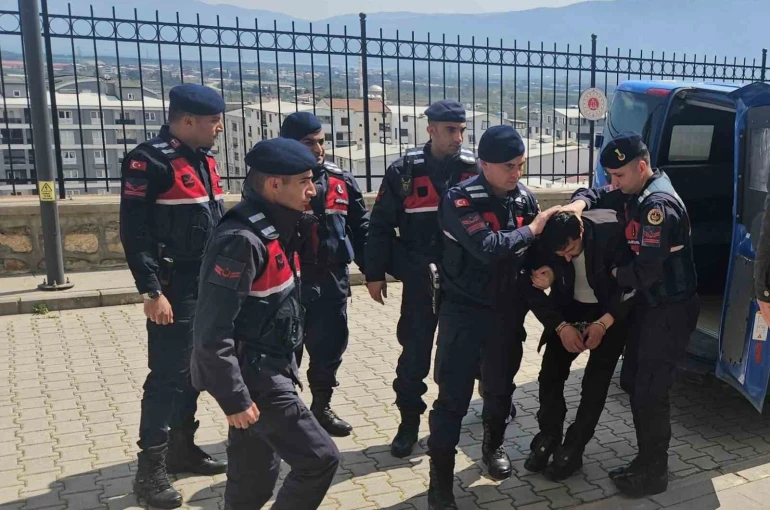 Bursa’da baba-oğul cinayetinde zanlı tutuklandı