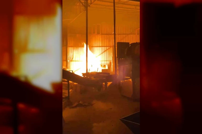 Bursa’da bir palet fabrikasında daha yangın