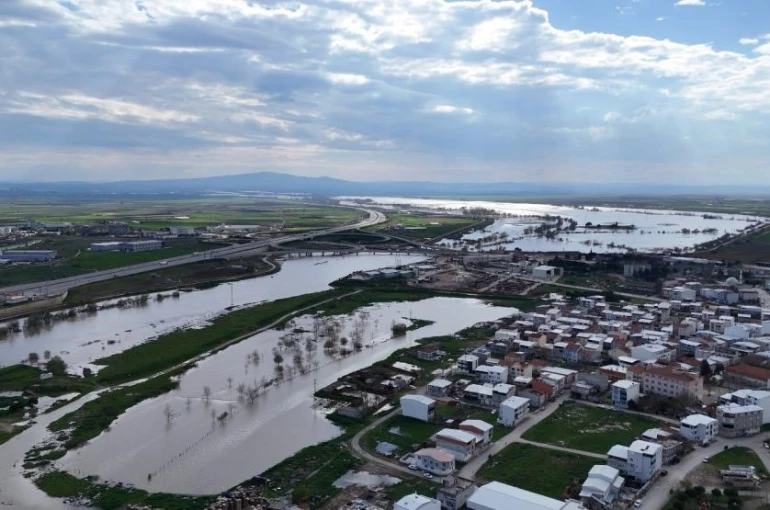 Bursa’da bol yağışlar çeltik ve ikinci ürün yasağını kaldırdı