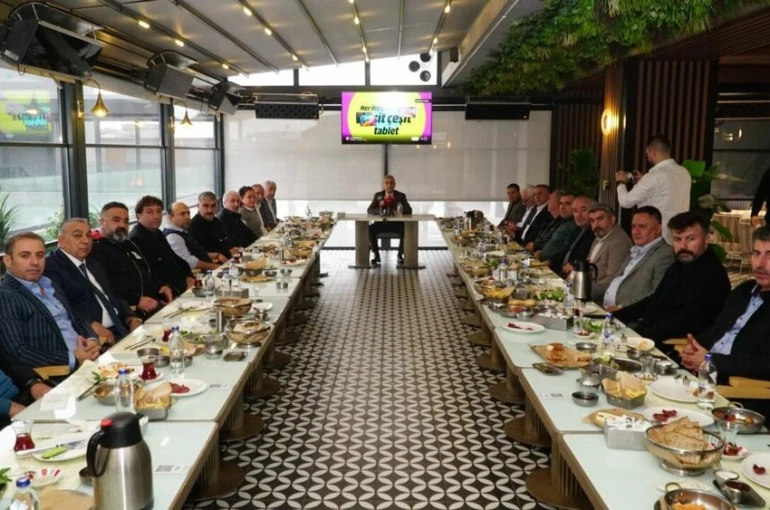 Bursa’da Doğu ve Güneydoğu derneklerinden barış sürecine güçlü destek