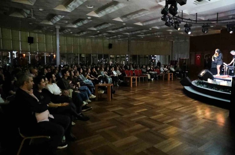 Bursa’da Duygu Soylu ile ‘Caz Pazarı’