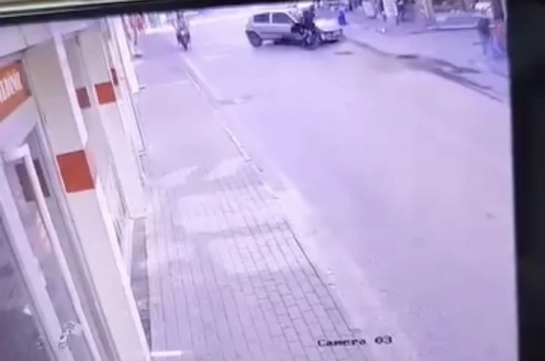 Bursa’da ilginç kaza...Yapay zeka değil, gerçek kaza görüntüsü
