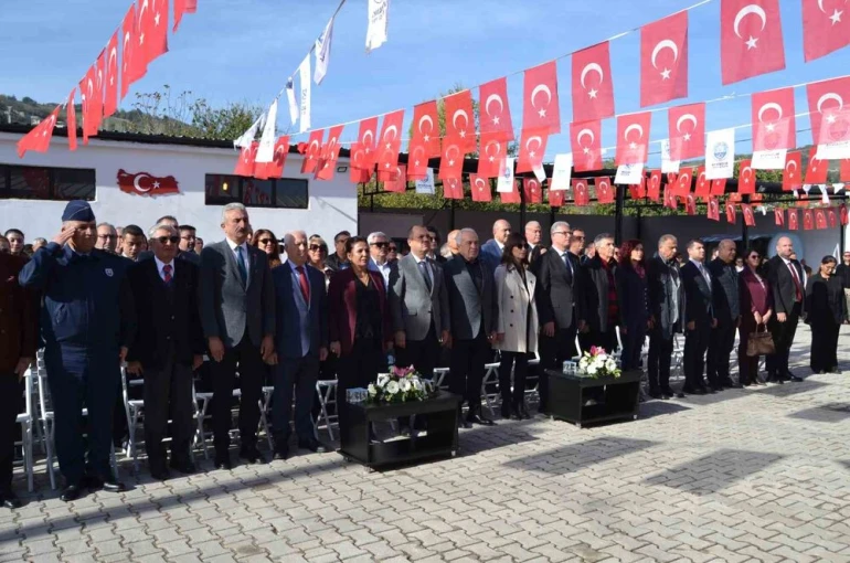 Bursa’da İmece Zeytinyağı Fabrikası açıldı