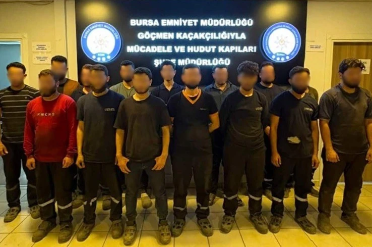 Bursa’da kaçak göçmen işçi operasyonu: 2 organizatör yakalandı