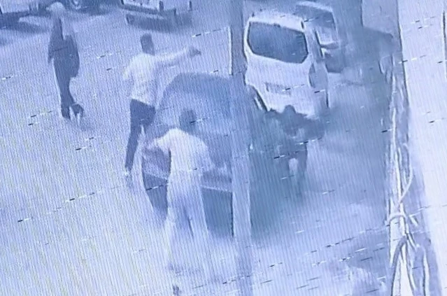 Bursa’da silahlı kavga: Yaralıyı motorize trafik timi hastaneye yetiştirdi