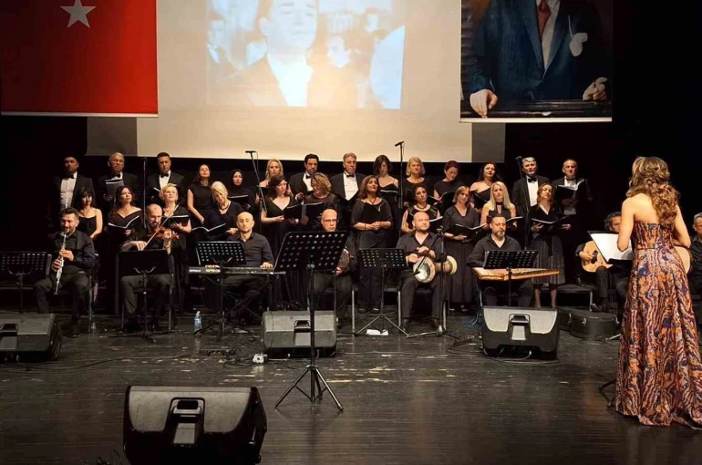 Bursa’da Zeki Müren şarkıları gecesi