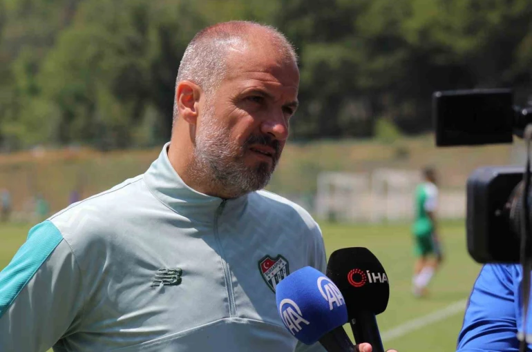 Bursaspor Teknik Direktörü Mustafa Er: "Hedefimiz Süper Lig’e çıkmak"