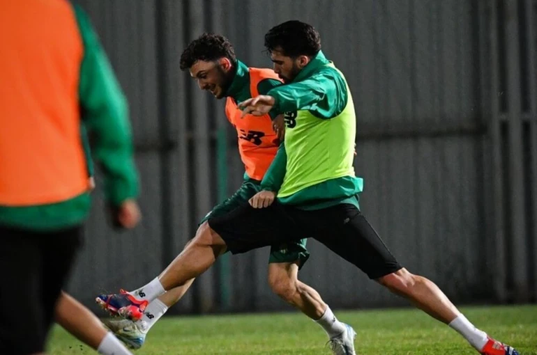Bursaspor’da Gebzespor maçı hazırlıkları sürüyor