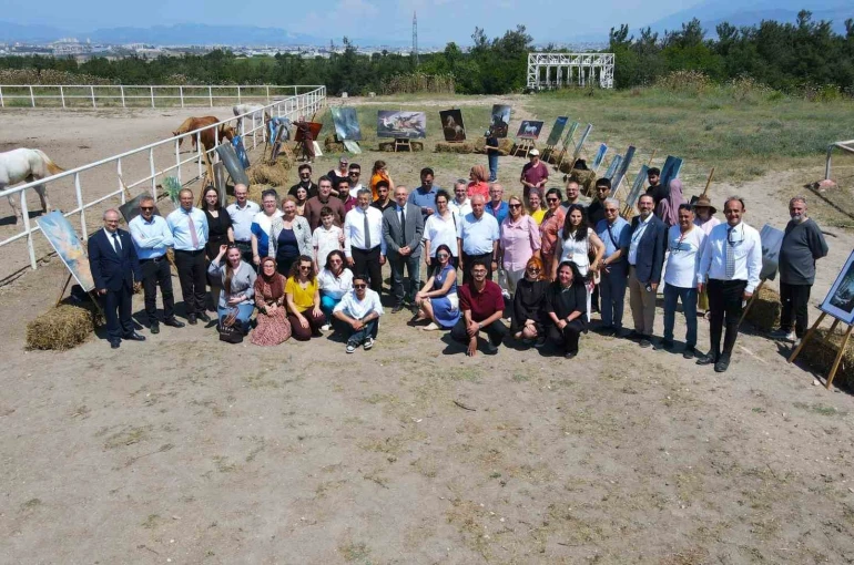 BUÜ’de bilim ve sanat "Atın Asaletinde" buluştu