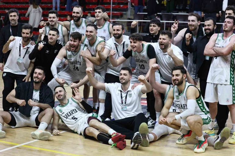 Büyükşehir Basketbol, Kütahya engelini farkla geçti