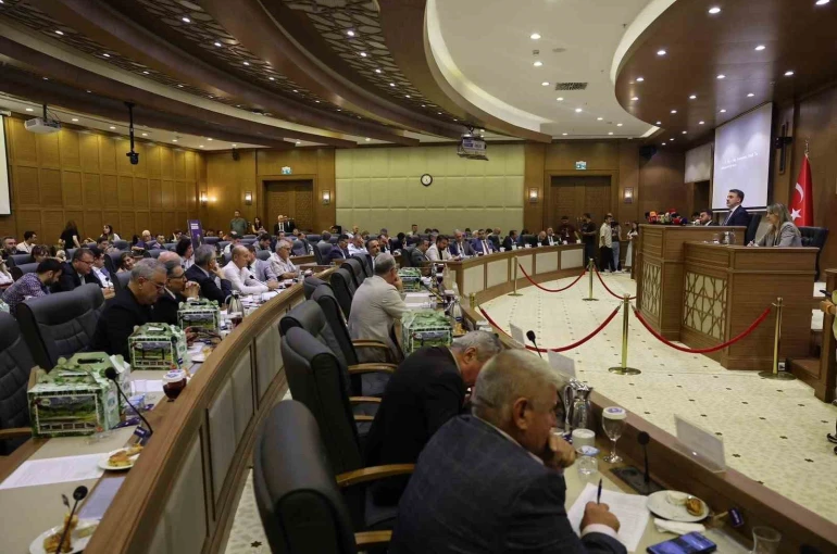 Büyükşehir Meclisi’nden stratejik kararlar