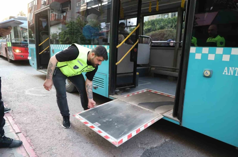 Büyükşehir’den toplu ulaşım araçlarına yönelik denetim