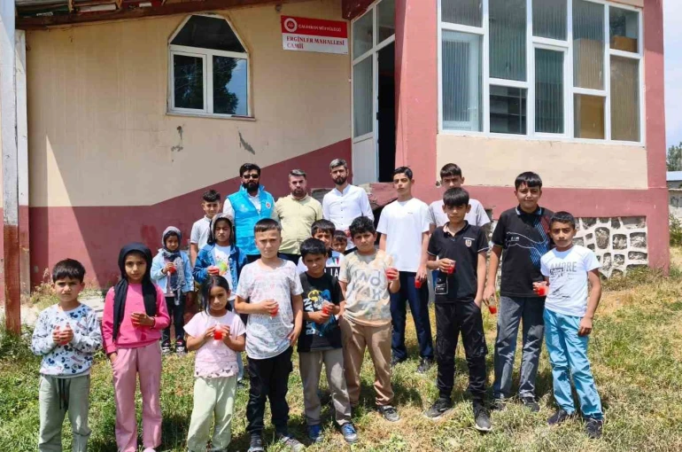 Çaldıran’da gençlik rüzgarı ve "Dondurmacı Hoca" Coşkusu: Yaz Kur’an kursları turnuvalarla renkleniyor