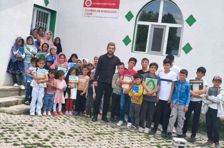 Çaldıran’da yaz Kur’an kursları büyük bir coşkuyla başladı